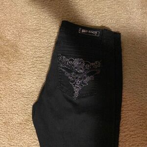 red rivet jeans!!